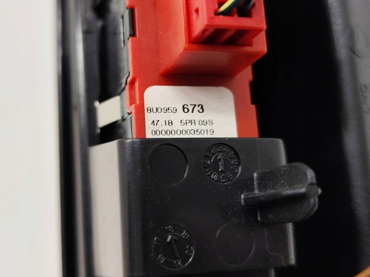 AUDI Q3 8U 2012 PIÈCES INTÉRIEUR VOITURES