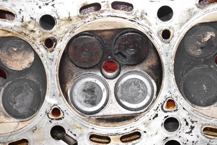 CULASSE MOTEUR MAZDA MPV LW 2.0 16V 122 KM 99-03