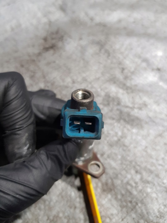 INJECTEUR DÉMARREUR AUDI 80 B4 100