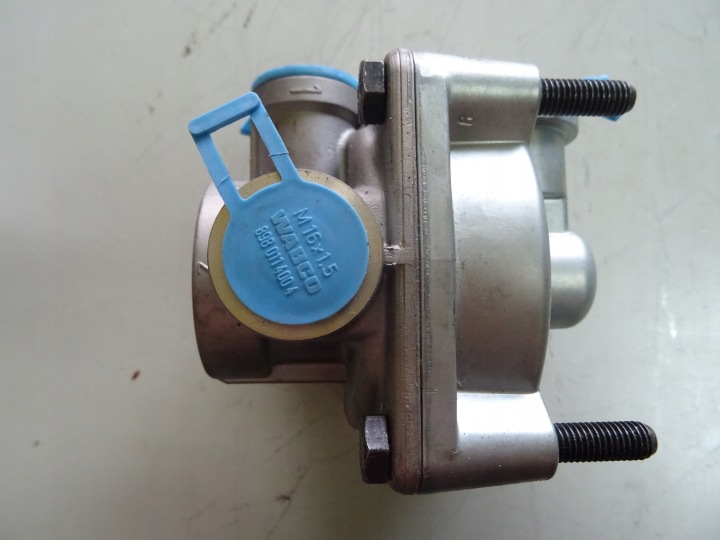 SOUPAPE PRZEKAZNIKOWY IVECO 42033849 WABCO