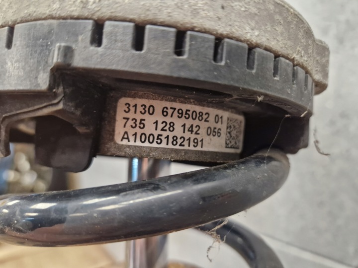 BMW F01 F02 F07 ROTULE DE DIRECTION GAUCHE AVANT RWD MOYEU BRAS DE SUSPENSION AMORTISSEUR 6775767