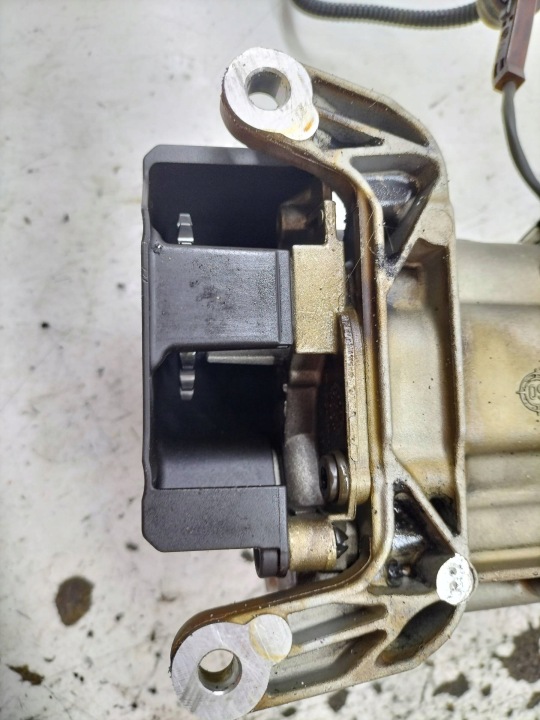 POMPE HUILES 759401080 1.6 VTI THP PEUGEOT 3008 I (2009-2016)