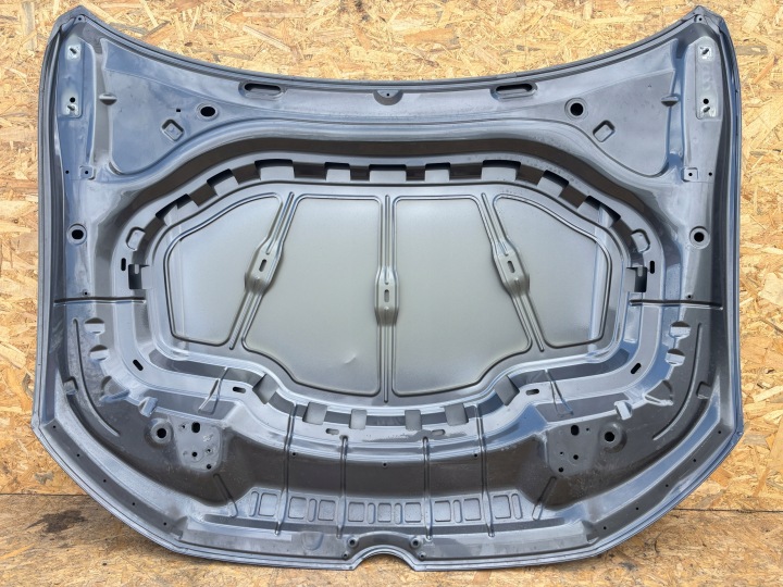 VW PASSAT B9 3J0 CAPOT COUVERCLE MOTEUR 3J0823155