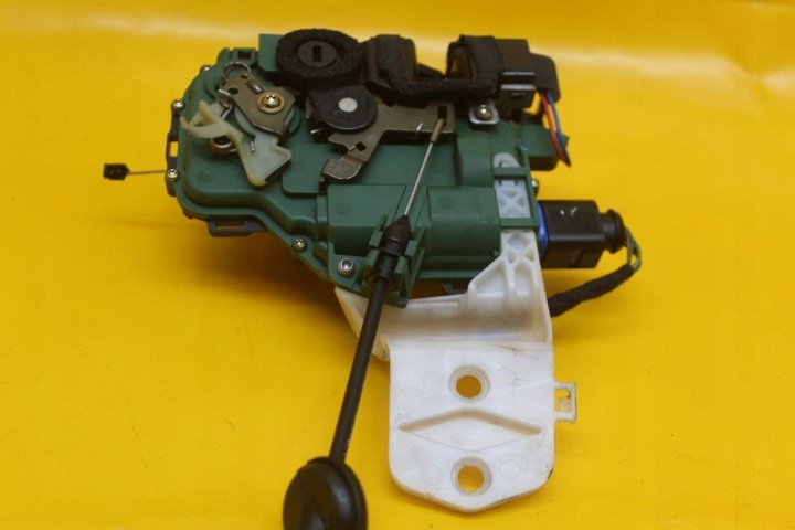 SERRURE DE PORTE DROIT ARRIÈRE VW POLO IV 9N SKODA AUDI 839016AG 6 GOUPILLE NR3087
