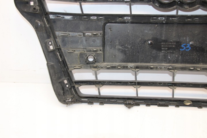 GRILLE CALANDRE PARE-CHOCS AVANT AUDI A3 8V S3 LIFT 16-19 8V3853651AC