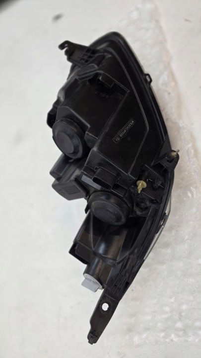 FORD TRANSIT TOURNEO COURIER LIFT PHARE DROITE AVANT PROJECTEUR ET7613W030