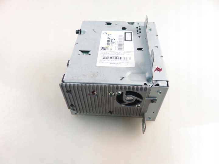 RADIO OPEL MERIVA B (MPV) (S10) 20984175
