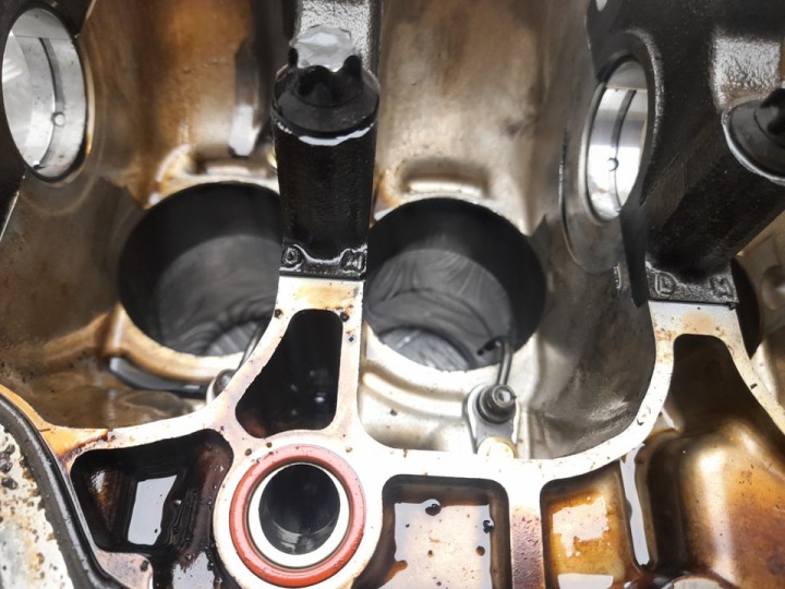 BLOC MOTEUR DACIA SANDERO II 2017 110112160R