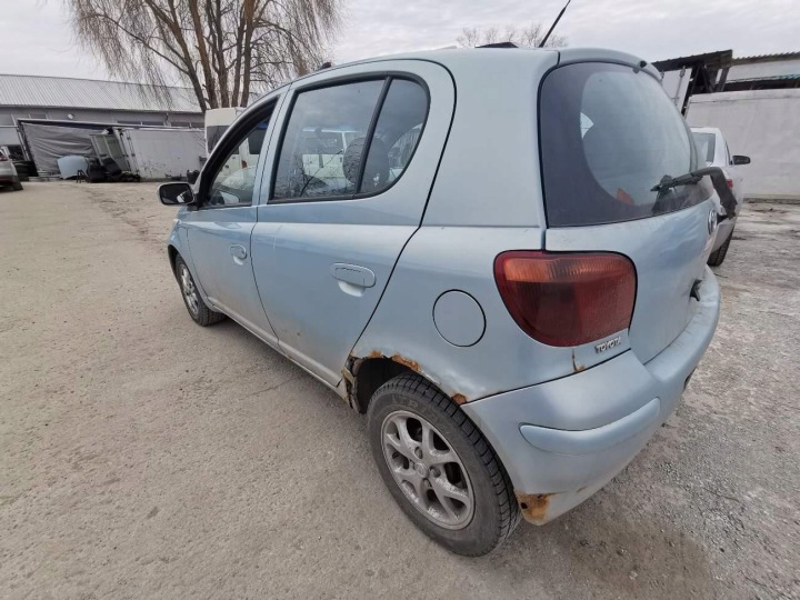TOYOTA YARIS MODULE COMMANDE DRZWIAMI 2005 1.3L 859800D050 85980-0D050, 85