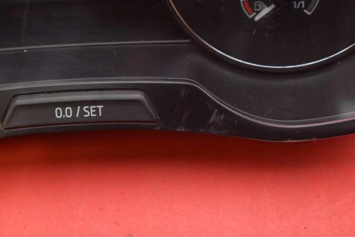 COMPTEUR TABLEAU DE BORD EUROPE 6V0920740E SKODA FABIA 3 III 1.0 MPI 75 KM LIFT 18-21