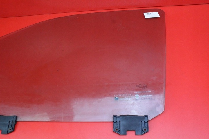 VENTANAS LATERAL IZQUIERDA PARTE DELANTERA FORD SCORPIO MK2 95R 