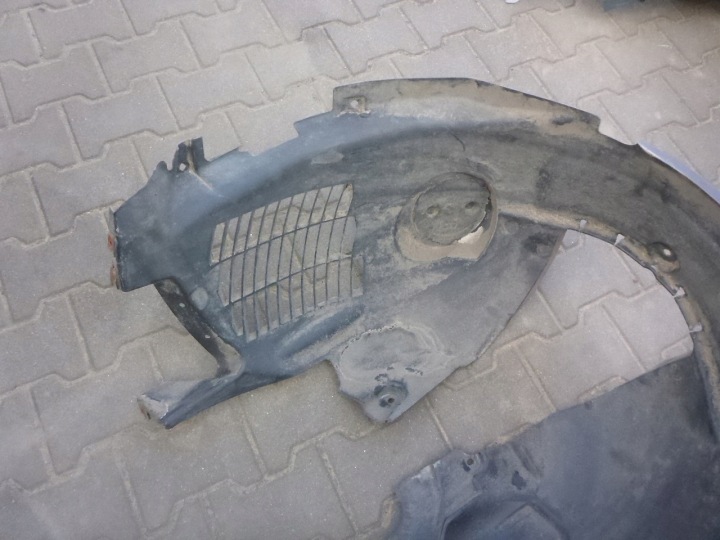 JAGUAR F-PACE X761 PASSAGE DE ROUE AVANT GAUCHE HK83-16A574-A