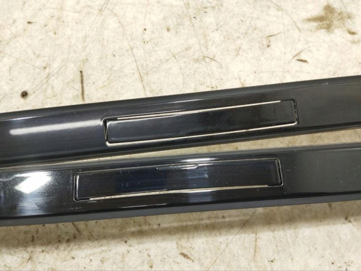 BARRES DE TOIT DE TOIT PORSCHE TAYCAN 2021 9J1854526