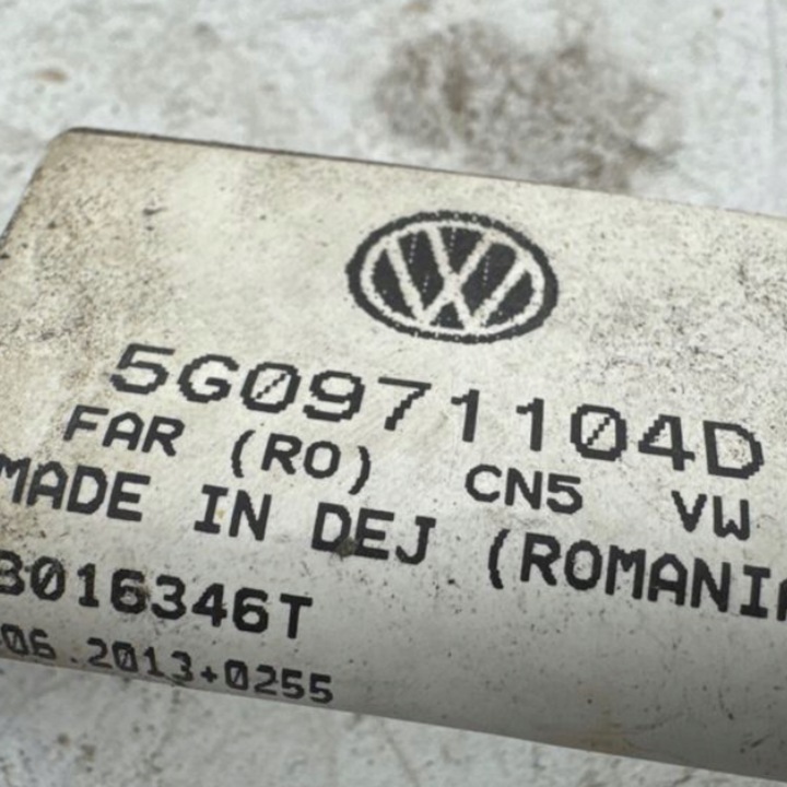 VOLKSWAGEN GOLF VII 2015 AVEC ARRIÈRE CAMÉRAS
