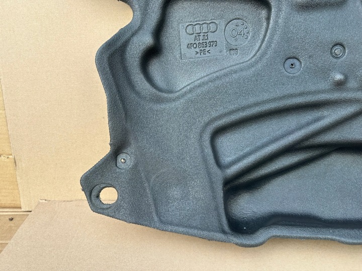 AUDI A6 C6 INSONORISATION PORTES GAUCHE AVANT GAUCHE AVANT 4F0863979