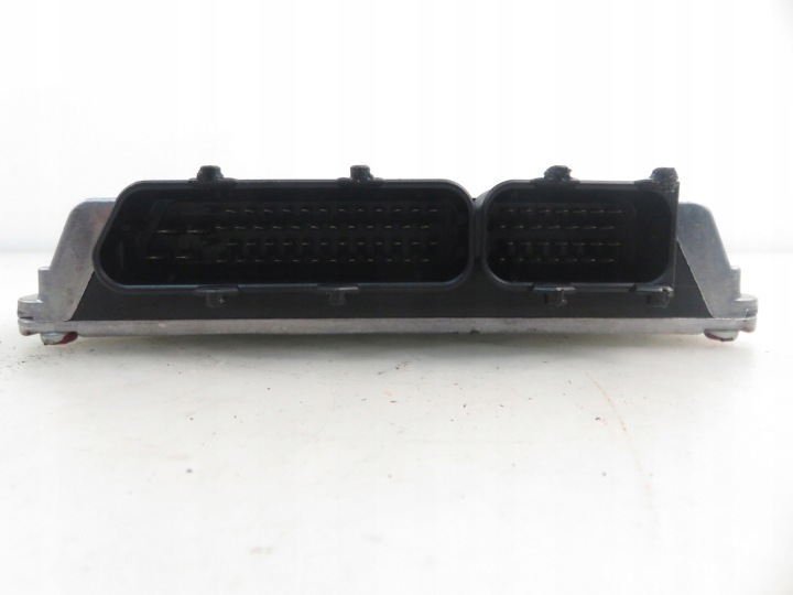 CONTRÔLEUR VW PASSAT B5 1.6 3B0907557C 5WP433204