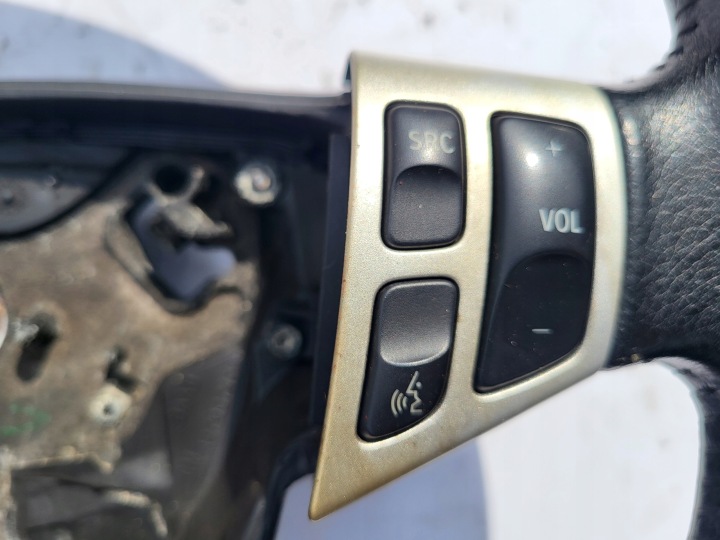 VOLANT CUIR MULTIFONCTION SAAB 93 9-3 II CABRIO 12796743 EN BON ÉTAT