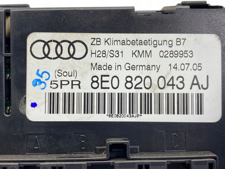 AUDI A4 S4 B7 8E 8H 2005 PANNEAU CLIMATISATION