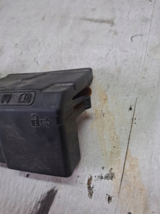 FUSIBLE BATTERIE BOÎTE OPEL INSIGNIA B 17- 39116698