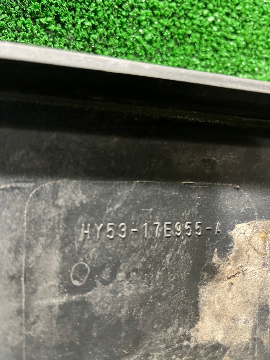 ASTON MARTIN DB11 PARE-CHOCS ARRIÈRE HY53-17E955 JY53-15A282-A JY53-15A281-A