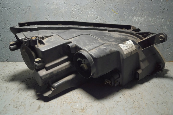 PHARE GAUCHE AVANT VW TIGUAN 5N I (S1001)