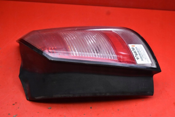 PHARE DROITE ARRIÈRE ARRIÈRE 13223674 OPEL ASTRA 3 III H UNIVERSEL 04-07