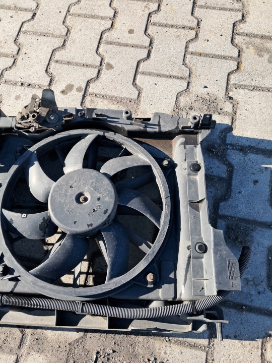 COURROIE AVANT VENTILATEUR PEUGEOT 307 2.0 HDI 9652946080