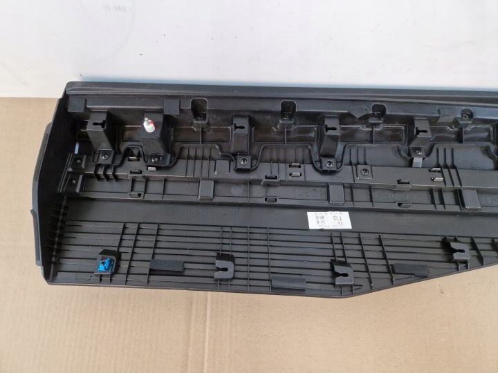 HYUNDAI IONIQ V 5 MOULURE PORTES ARRIÈRE GAUCHE ARRIÈRE 87731-GI100