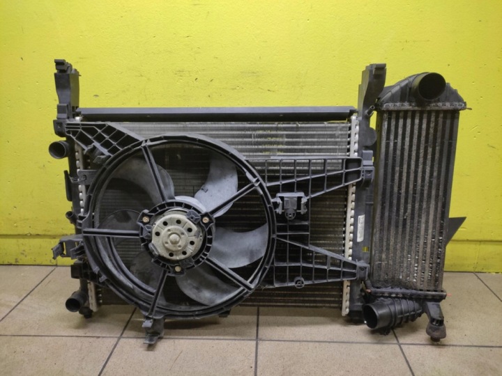 RENAULT KANGOO II 1.5 DCI RADIATEUR ÉCHANGEUR AIR-AIR VENTILATEUR