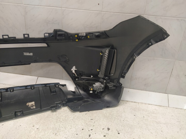 LAND ROVER DISCOVERY SPORT L550 LIFT PARE-CHOCS AVANT AVANT PDC HALOGÈNES