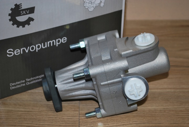 POMPE AMPLIFICATEUR AUDI 80 B4 1.9TDI 2.0E B3 1.8S 1.8E