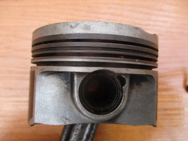 VW SEAT SKODA AUDI PISTON 1.4 TSI TFSI 76.475 76P31 BIELLE 03CD