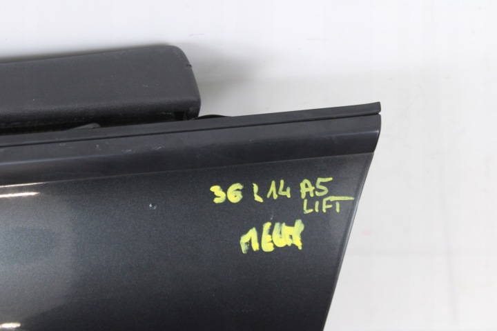 AUDI A5 8T LIFT 5D 11R- PORTES GAUCHE AVANT GAUCHE AVANT LZ7S