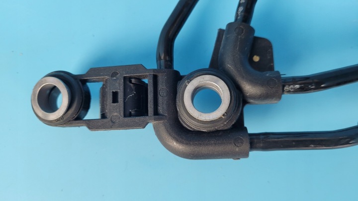 W206 C200 FIL TUYAU TUYAU A2065016300 A2548301301