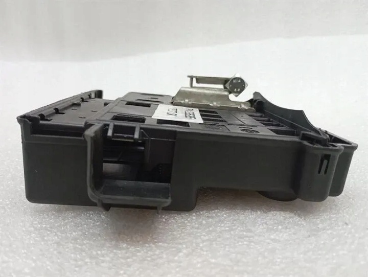 FERRARI 599 GTB F141 BATTERY ECU 235285 FUSE COFFRE 980139749