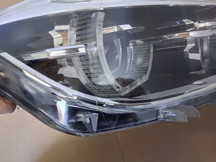 PHARE AVANT AVANT DROITE BMW 3 F30 F31 LIFT LCI LED 9883502