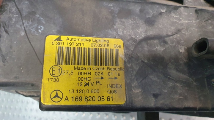 PHARE AVANT GAUCHE MERCEDES A-KLASA W169 LENTILLE 04- A1698200561