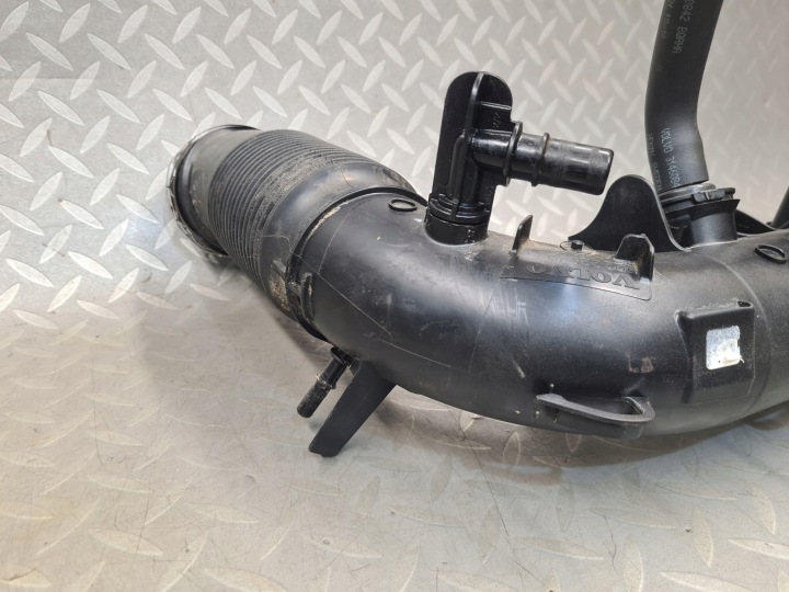 FIL TUYAU CONDUIT D'AIR ADMISSION AIR VOLVO S90 V90 XC90 II 2.0 TURBO 32222072