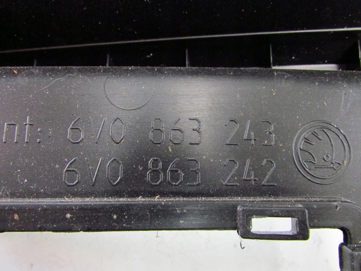 SKODA FABIA III TUNNEL CENTRAL EUROPE 14-18R 6V0863243