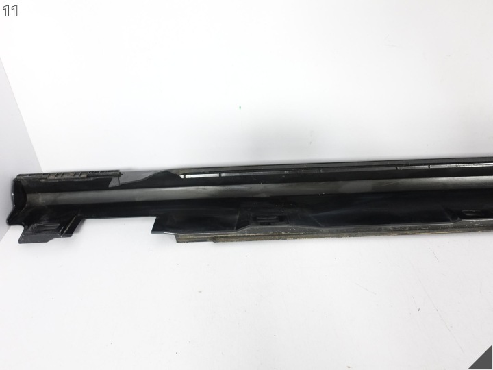 AUDI A7 4G8 C7 LIFT 14-18 BASIS ORDINAIRE SEUIL MOULURE SEUIL DROITE COULEUR 0E0E