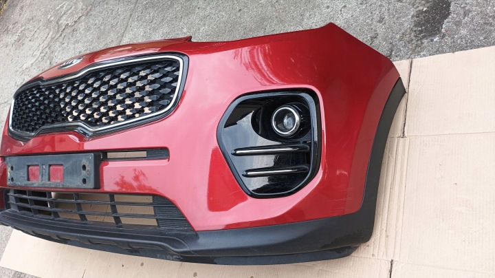 KIA SPORTAGE IV 16- PARE-CHOCS AVANT COMPLET EN TRÈS BON ÉTAT A0