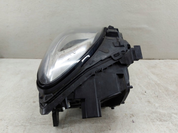 MERCEDES-BENZ GLA W156 PHARE AVANT AVANT DROITE PROJECTEUR