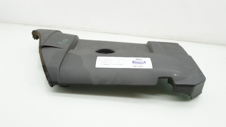 VOLVO V70 III S80 II 3.0 T6 PROTECTION COUVERCLE MOTEUR 30757829