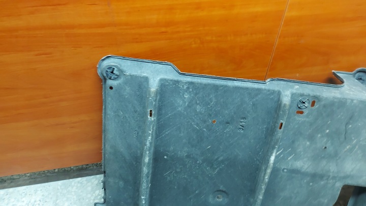 PROTECTION SOUS PARE-CHOCS CHÂSSIS ARRIÈRE ARRIÈRE TOYOTA AVENSIS T27 BERLINE 15- LIFT