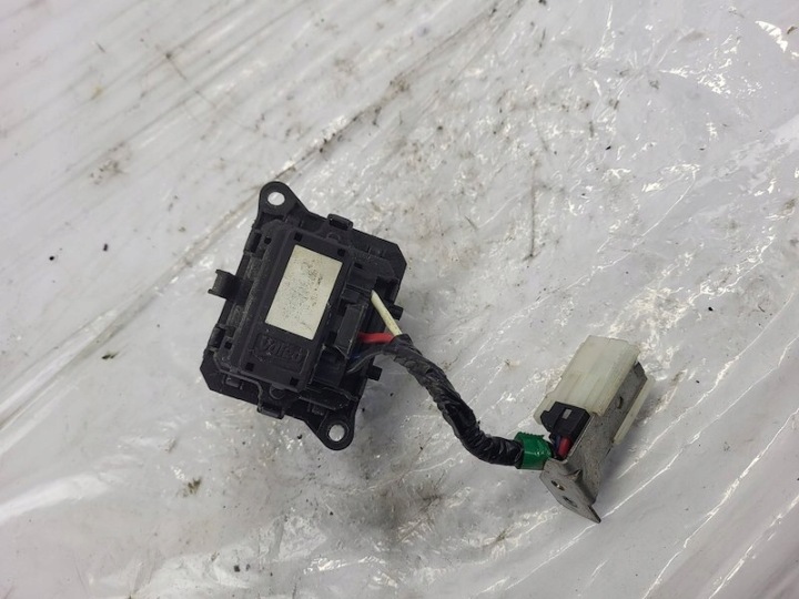RHÉOSTAT RÉSISTANCE VENTILATEURS T1001553N SUBARU IMPREZA 3 III (GR, GH, G3)