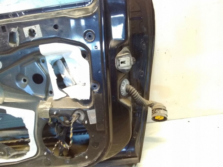 2005 PEUGEOT 407 PORTES AVANT