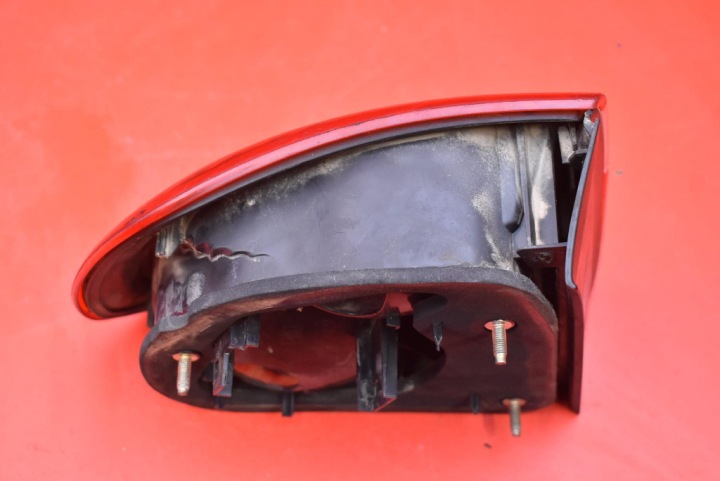 PHARE DROITE ARRIÈRE ARRIÈRE 1M5945096B SEAT TOLEDO 2 II BERLINE 99-06