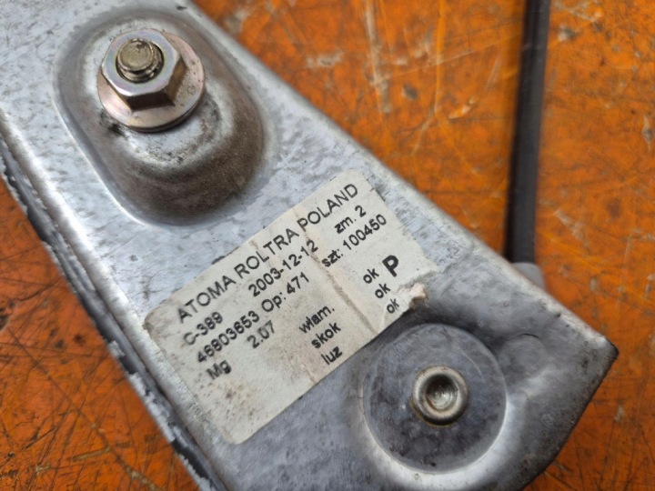FIAT PANDA II 03-11 HAYON ÉLÉVATEUR VITRES ARRIÈRE DROIT ARRIÈRE 46803653 187A1000