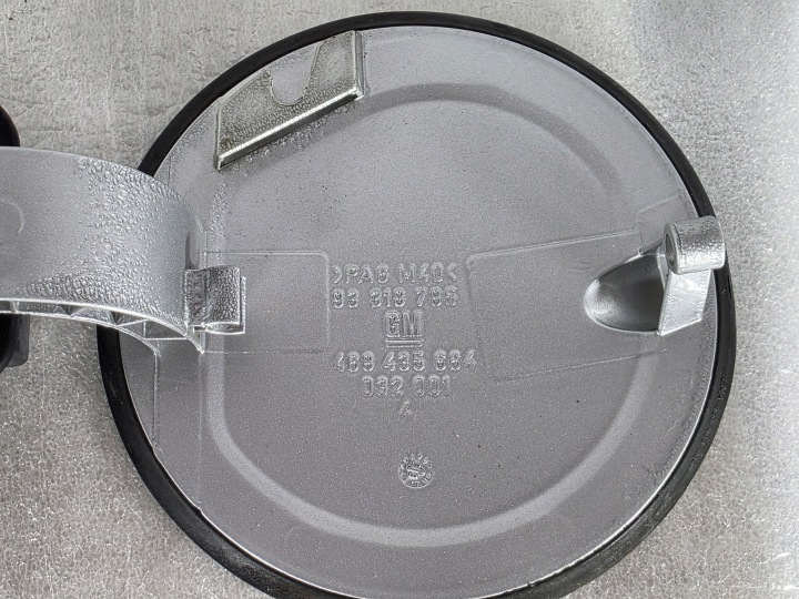 CLAPET GOULOTTE DE REMPLISSAGE CARBURANTS OPEL MERIVA A Z157 ARGENTÉ METALIC 93318785