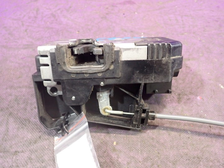 OPEL ZAFIRA A I 99-03 SERRURE AVANT GAUCHE 24444015 8 GOUPILLE